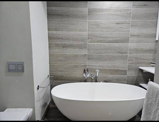 2 BEDROOM APARTMENT FOR SALE IN ASHLEA GARDENS